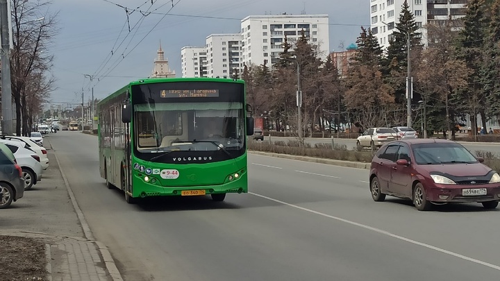 Популярный челябинский автобус изменит траекторию и график движения