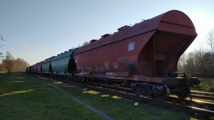 Из Одессы в срочном порядке вывозят запасы зерна и продуктов. Киев готов сдать город?