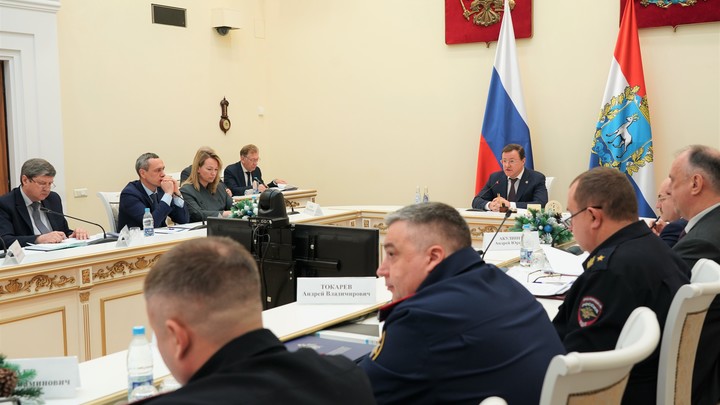 В Самаре могут запретить работу мигрантов в такси