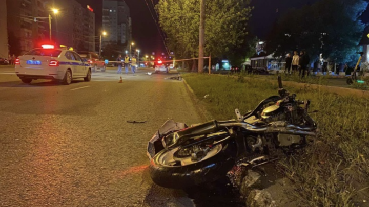 В Челябинске родители погибшего в погоне ГИБДД пьяного мотоциклиста требуют 4 млн рублей