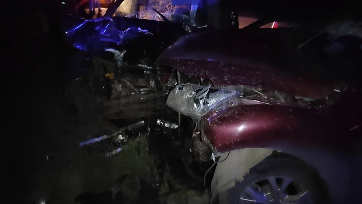В Самарской области два человека погибли в результате лобового столкновения