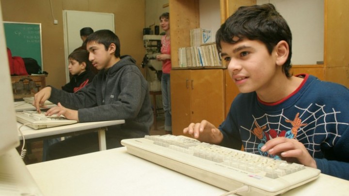 Новые санкции: Русских лишили квантовых компьютеров и 3D-принтеров из Японии