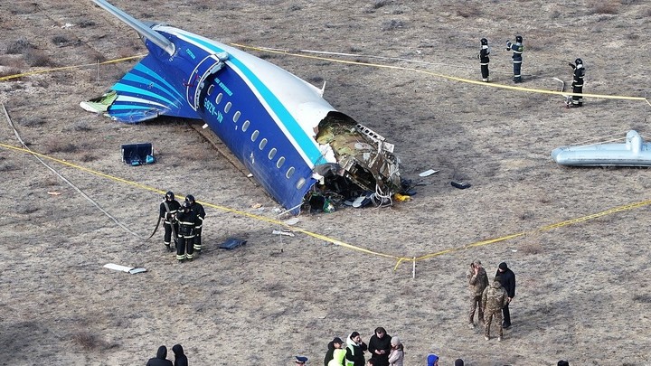 Во время крушения Embraer 190 под Актау погибла жительница Екатеринбурга