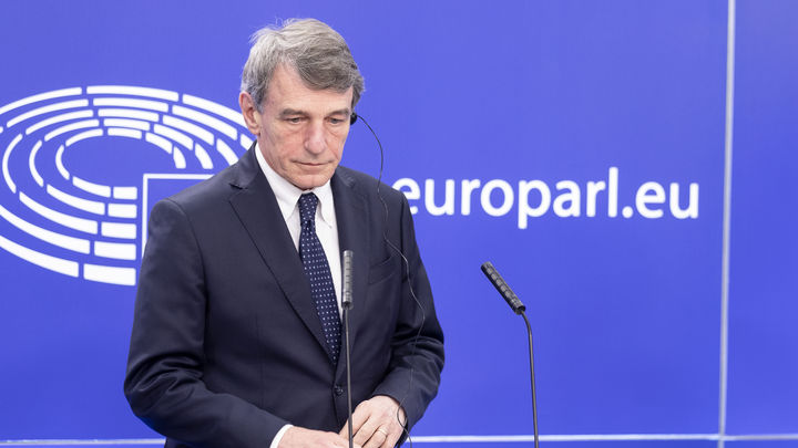 Ещё одна страна потребовала санкций против России: "Выпейте успокоительное, братушки" Ещё одна страна потребовала санкций против России: "Выпейте успокоительное, братушки"