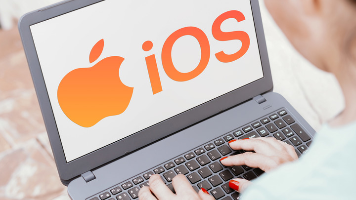 Администрация Перми ищет того, кто будет уничтожать технику Apple