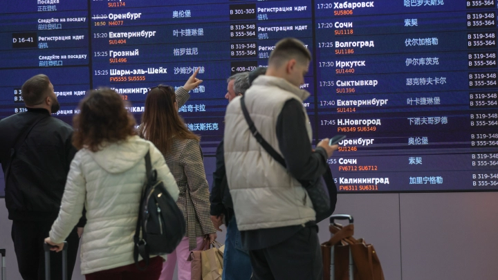 Отменили 174 рейса, задержали - 47. Что случилось в Шереметьево?