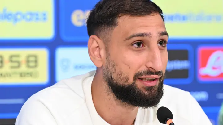 Выигравший Лигу чемпионов с ПСЖ Доннарумма назвал Манчестер Сити лучшим клубом мира