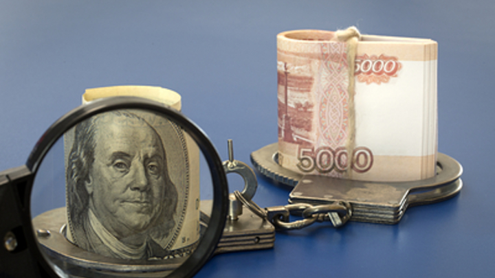 К следователям МВД нагрянули сотрудники ФСБ. Источник сообщил о коррупционном деле
