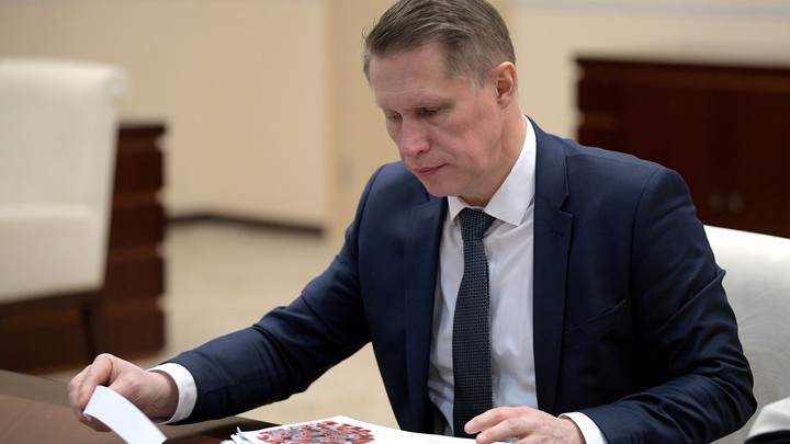 Глава Минздрава России поспорил с Лукашенко об алкоголе и коронавирусе