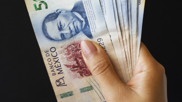 Валюта Аргентины рухнула после одного решения правительства