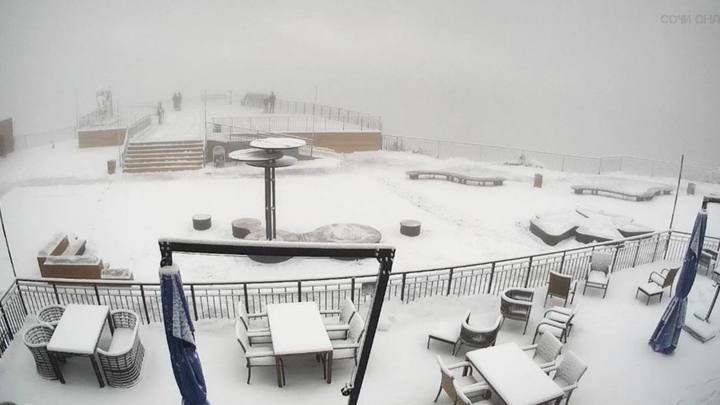 Горнолыжные курорты Сочи засыпало снегом