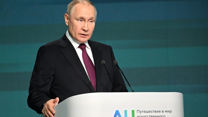 Путин призвал наращивать внедрение искусственного интеллекта