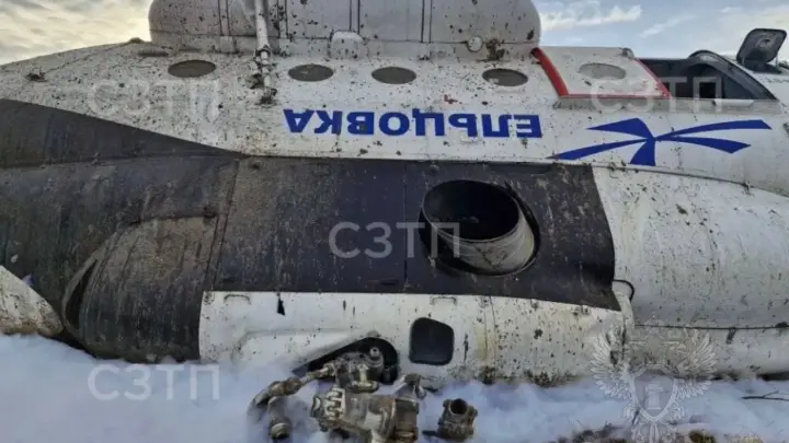Десять человек пострадали после жёсткой посадки вертолёта в Коми