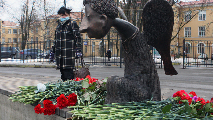 Не одним «Печальным ангелом» едины. В Петербурге появится памятник всем жертвам коронавируса