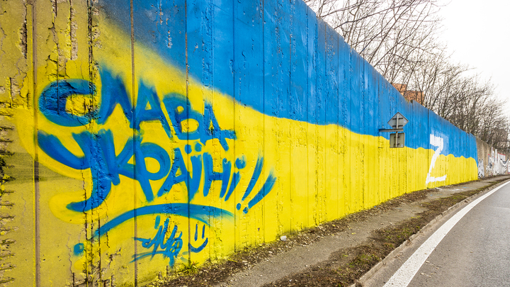 Да, я фашист: Украинский националист избил сирийского мигранта в метро Рима