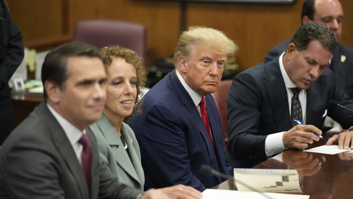 Трамп раскрыл декоративную демократию: США оказались потёмкинской деревней