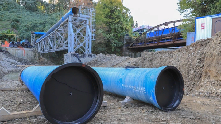 В Сочи приступили к завершающему этапу строительства водовода через реку Кудепста