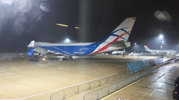 Русским компаниям разрешили производить запчасти для Airbus и Boeing. Выданы особые сертификаты