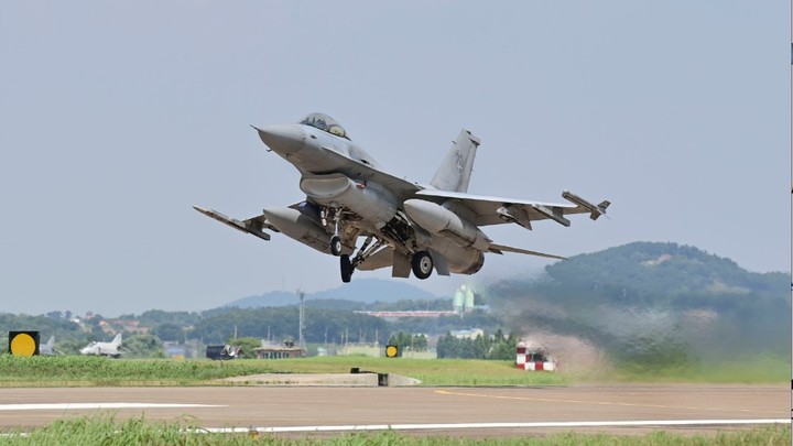 Передача F-16 Украине: Пентагон поставил условия