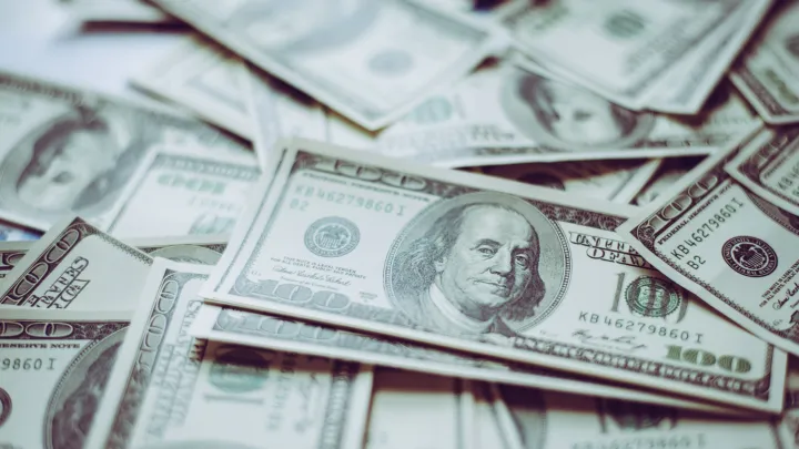 После смерти Валентино началась борьба за его $2-миллиардное состояние