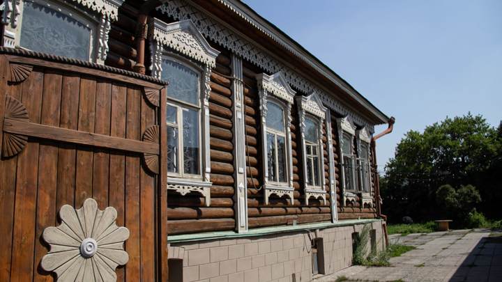В Челябинске в русском тереме откроют восточное кафе