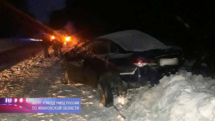На автодороге Лежнево-Воскресенское в ДТП пострадали три человека