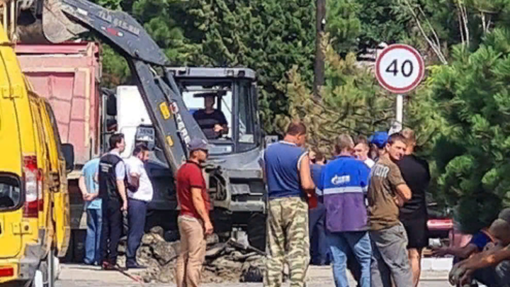 В Геленджике продолжают искать источник газа, из-за которого рвануло в гостинице