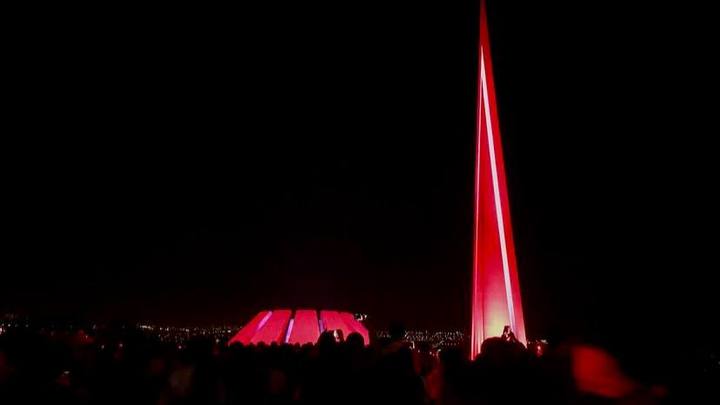 Представители Грузии прибыли в Армению и посетили мемориал памяти жертв Геноцида