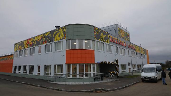Ледовый комплекс Хохлома-Арена открылся в посёлке Ковернино