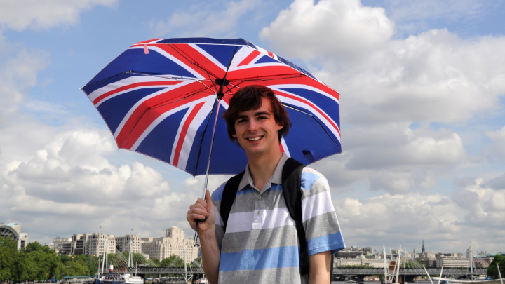 Это похоже на другой мир: Британец побывал в Москве и рассказал о шокирующих открытиях