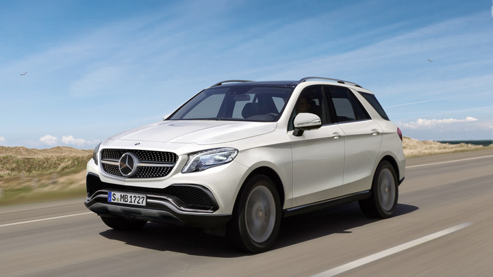 РИАН: Жена генерала Шамарина после начала СВО купила Mercedes за 20 млн рублей