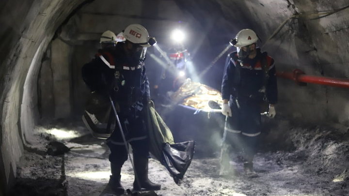 Сорвался в Монако: Источник раскрыл настоящего владельца шахты Листвяжная