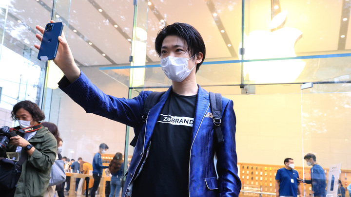 Претендентов на iPhone 12 можно пересчитать по пальцам: Москвичи не заинтересовались новинкой Apple