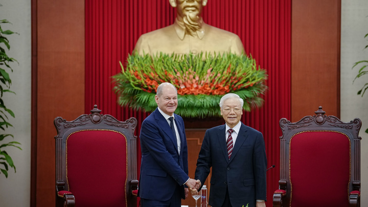 Занять ясную позицию: Шольц попросил Вьетнам определиться с украинским вопросом