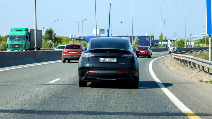 Tesla впервые выиграла суд по делу о смертельном ДТП при включенном автопилоте