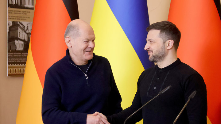 Мы в этом конфликте надолго: Шольц объявил Путину, что будет поддерживать Киев