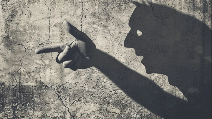 Терпели три года, а теперь будем мстить: Подожгли дом героя СВО. Внутри были дети