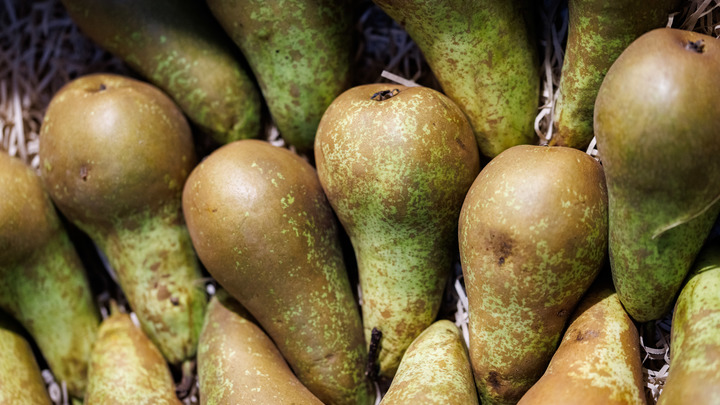 Как очистить кишечник от ядов, вызывающих рак: Учёные назвали три простых продукта