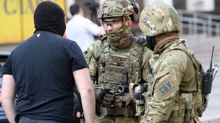 Спецназ ВСУ напал на русских? Минское дело "33 богатырей" и расстрел на границе связали воедино Спецназ ВСУ напал на русских? Минское дело "33 богатырей" и расстрел на границе связали воедино