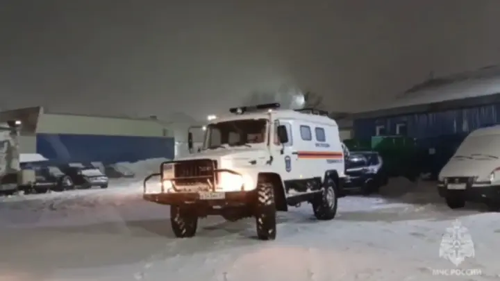 Снежный апокалипсис на Камчатке: медику пришлось на коленях ползти к станции переливания крови