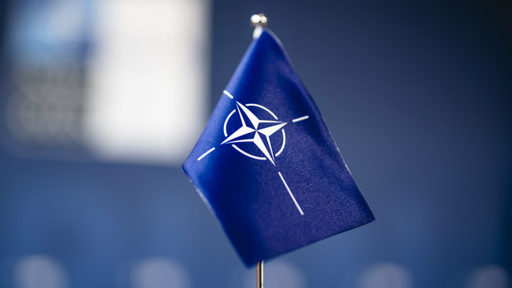 НАТО и Европа на развилке. Что скрыто за экстренным саммитом G7?