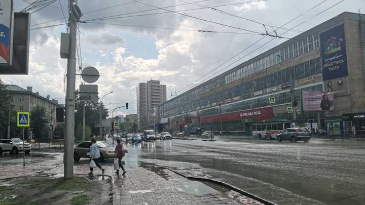 Мэр Новосибирска рассказал о подготовке к сильным ливням и подтоплениям в августе