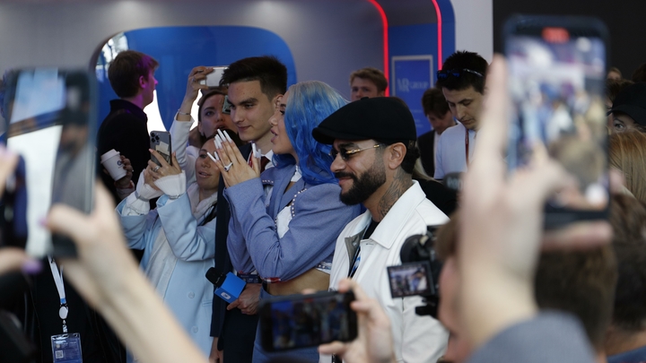 Барбершоп Тимати вместе с сотрудниками в Екатеринбурге выставили на продажу