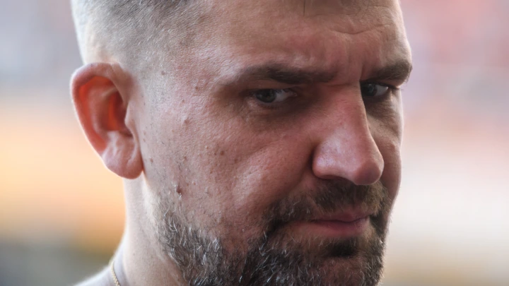 Моя игра Басты: суд признал его и жену должниками за коммуналку — что известно о громком деле