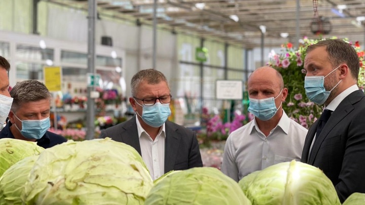 Комбинат Тепличный начнет продавать борщевой набор в попытках снизить цены