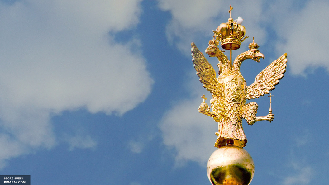 Русский публицист: Слава Богу, президент своей фигурой и своими действиями направляет нас к монархии Русский публицист: Слава Богу, президент своей фигурой и своими действиями направляет нас к монархии