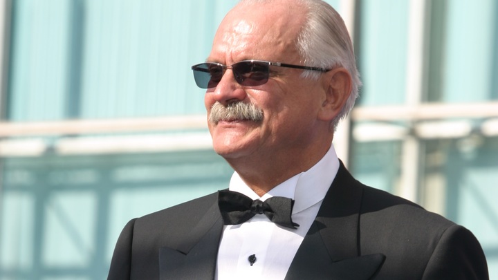 Никита Михалков показал, как тайные планы Польши и США раскрываются в паре строк