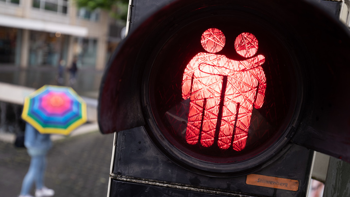 Все понимают, что эта новость - бомба? Из Семейного кодекса уберут безнравственные трактовки