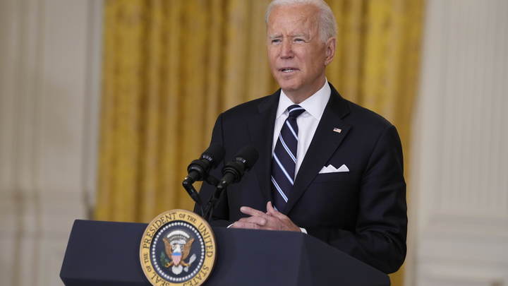 Байден обратился к американцам из-за вакцинации: Объявляю о новом шаге