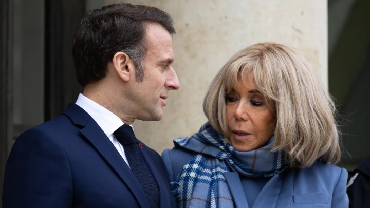 Западные элиты скрывают тайну Бриджит Макрон. Сенсация прозвучала в эфире у Такера Карлсона